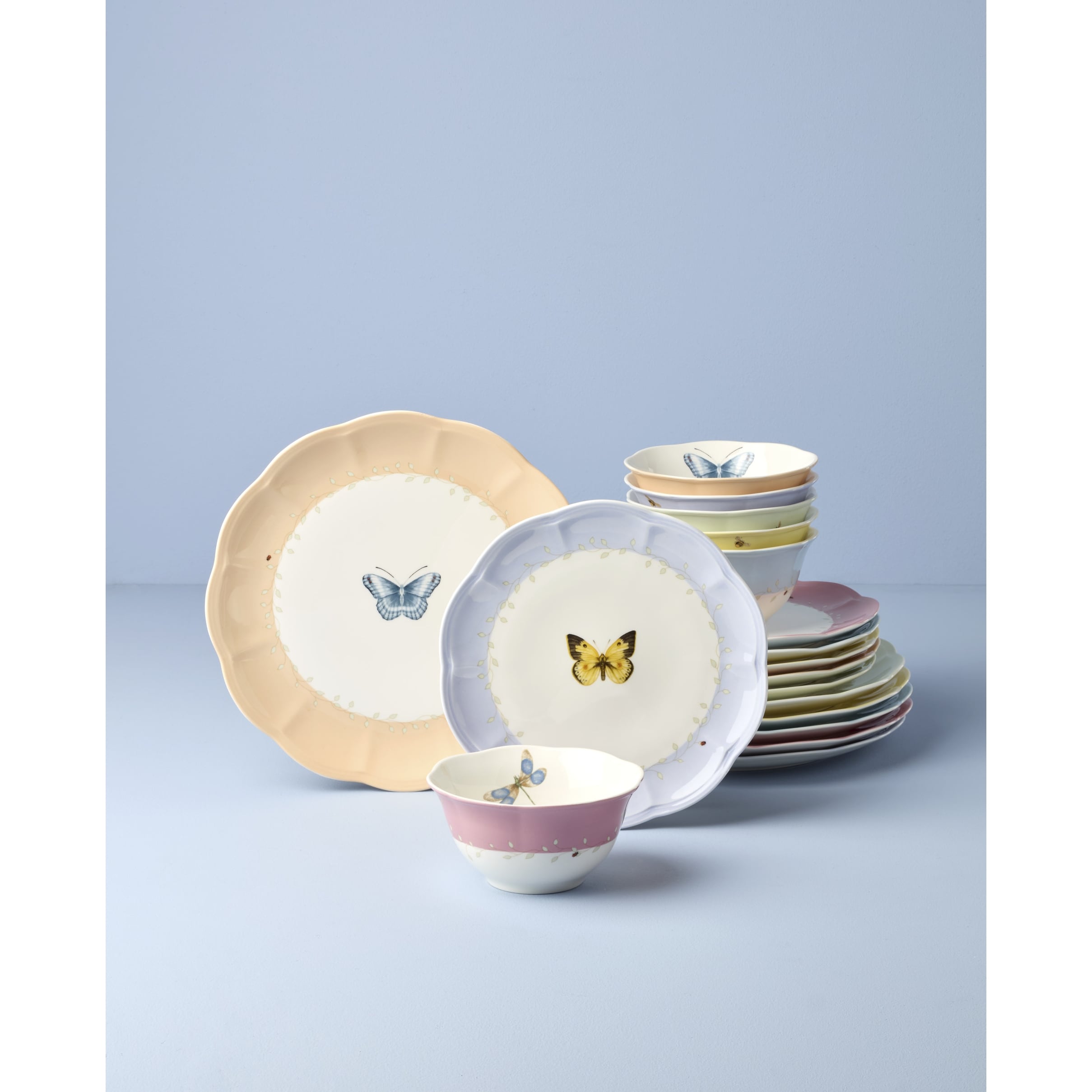 Lenox Butterfly Meadow Colors 18-Piece Dinnerware Set - Bed  Lenox Butterfly Meadow Dessert Plate Set 3 Pieces Butterfly Design main image 0
