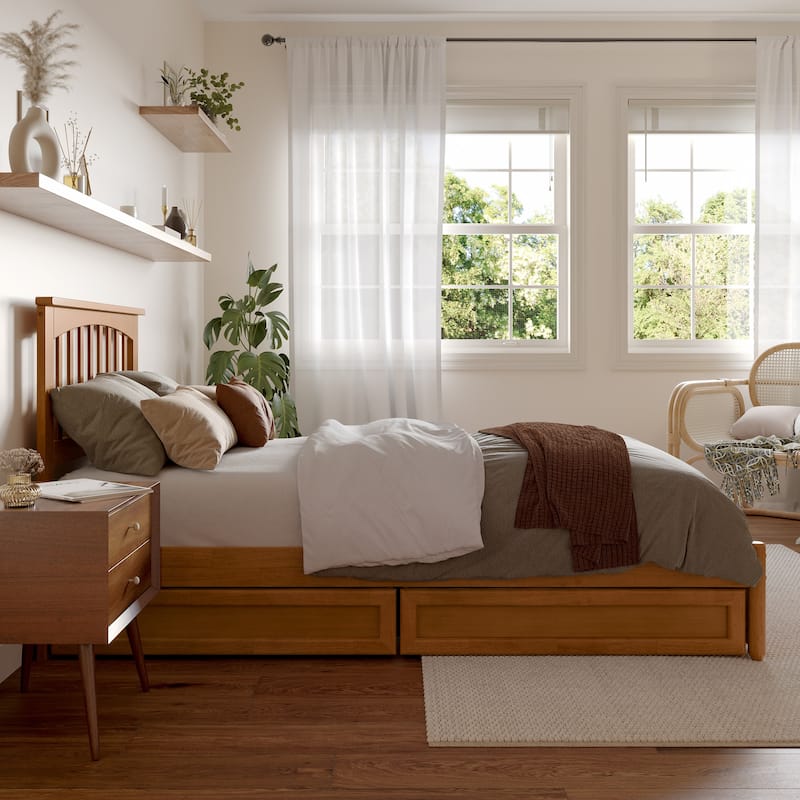 Everett Platform Bed with Panel Footboard and Storage Drawers