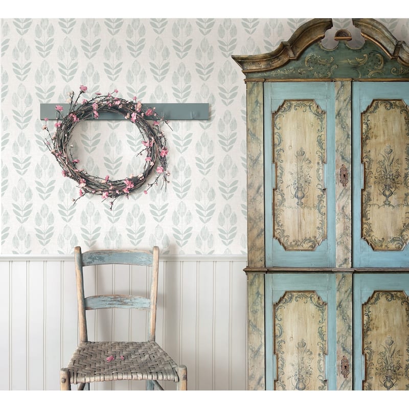 Florals & Flowers Gores Garland Light Blue Block Tulip 33' L X 20.5 W Wallpaper Roll - Teal