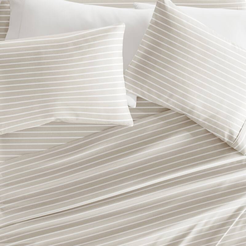 Soft Lines Patterned Ultra-Soft Bed Sheet Set