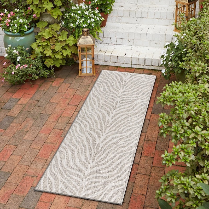 Outdoor Gallery Collection Area Rug