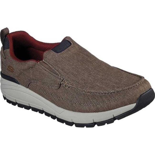 skechers men's relaxed fit slip on