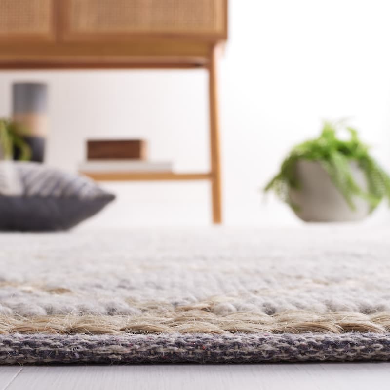 SAFAVIEH Handmade Natura Adorata Trellis Wool Rug