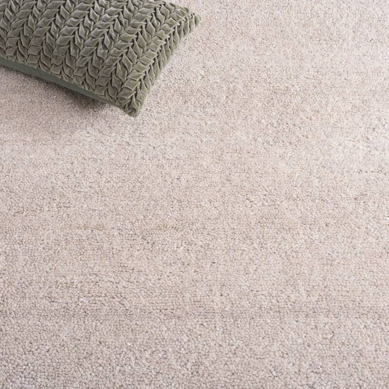 SAFAVIEH Handmade Metro Kleanthi Border Wool Rug