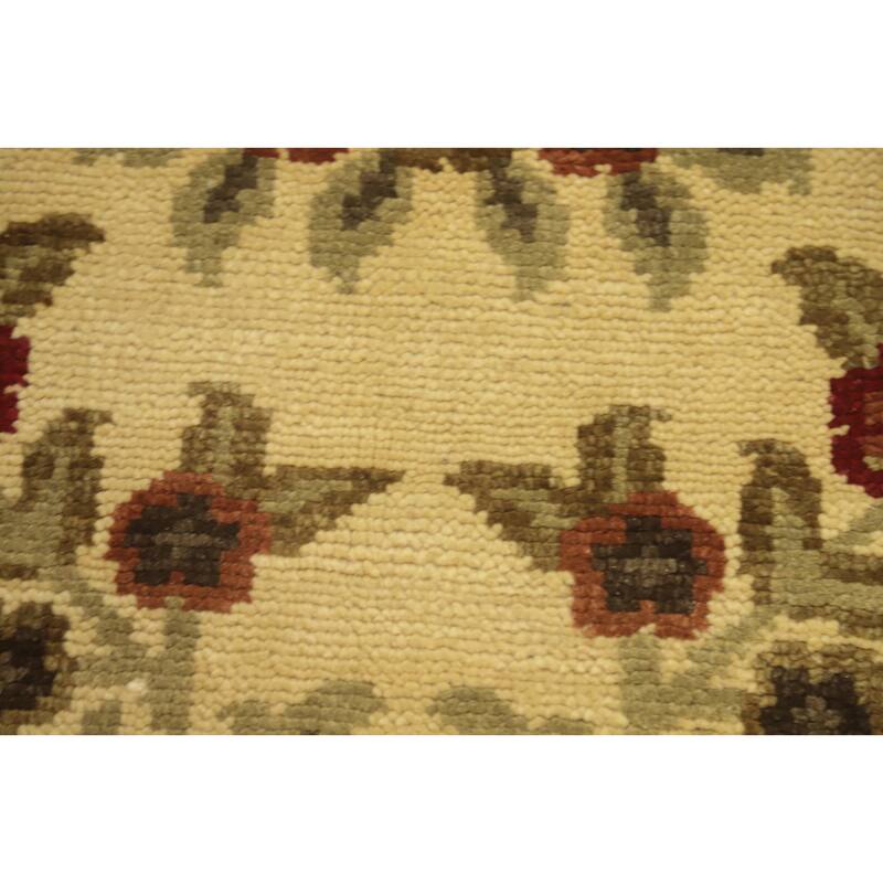 Handmade Wool Floral Indian Area Rug 6x8 - 8' 2'' X 5' 6''