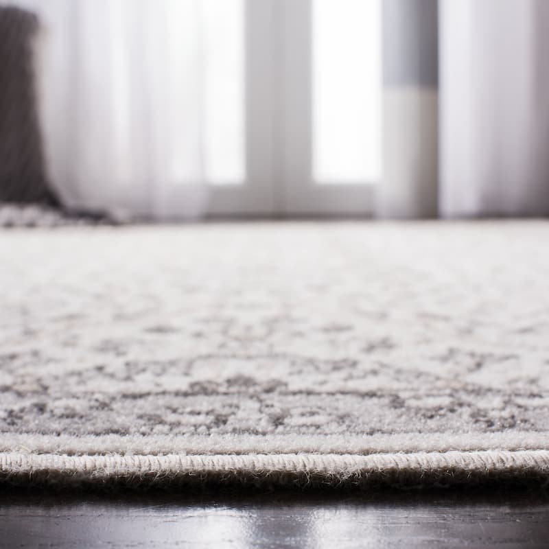 SAFAVIEH Montage Engeliene Indoor/ Outdoor Waterproof Patio Backyard Rug