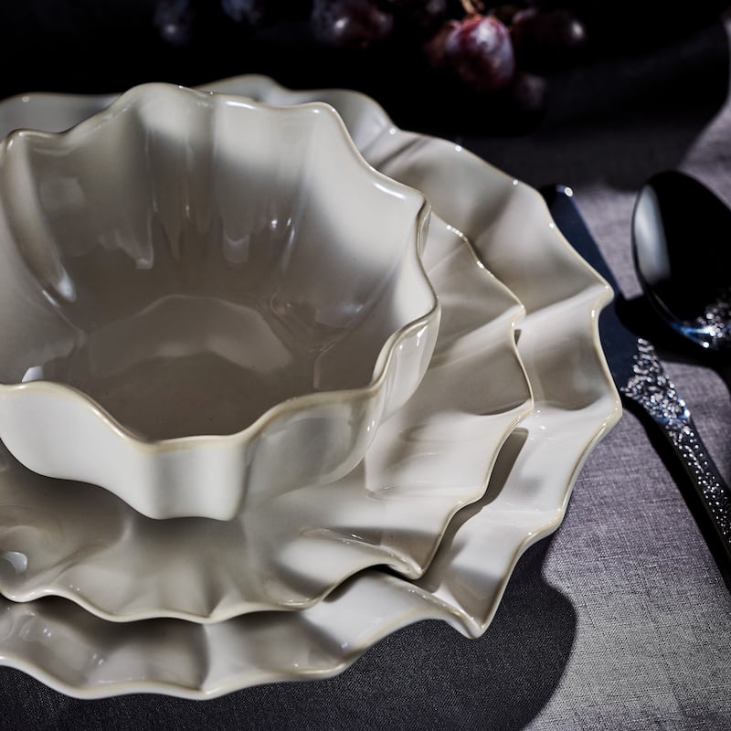 Marchesa Lotus 4-Piece Stoneware Dinner Plate Set, White