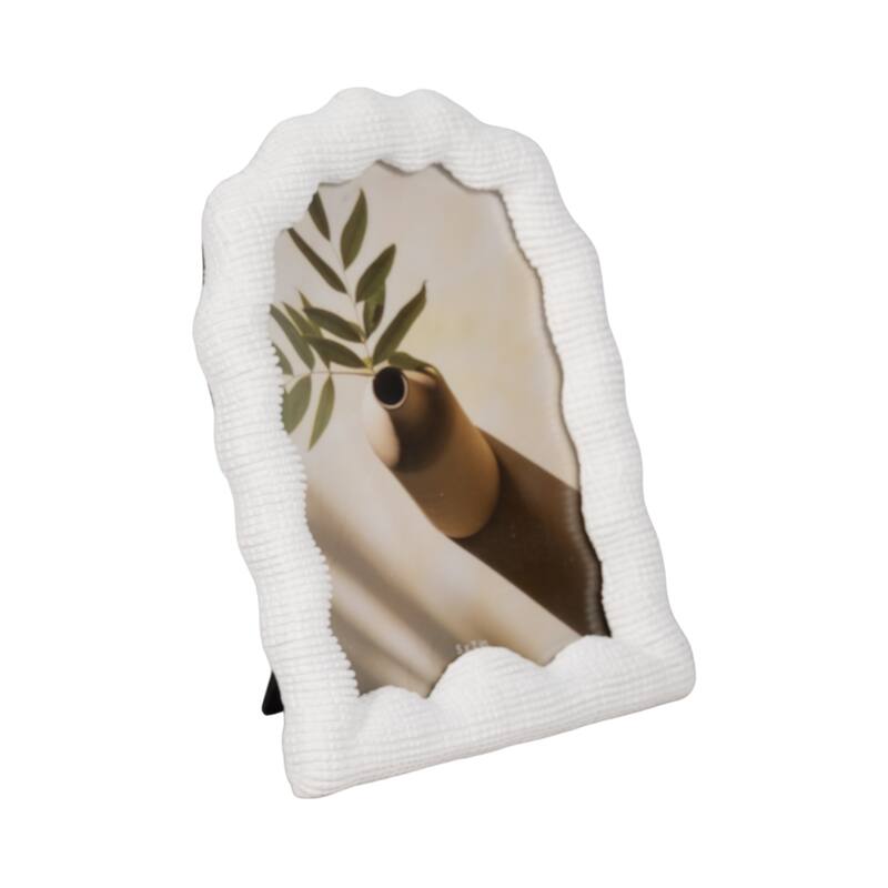 Resin Sculptured Wavy Arch Photo Frame - White