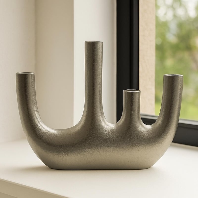 9 Inch Tall Decorative Handmade Aluminum Modern Flower Vase