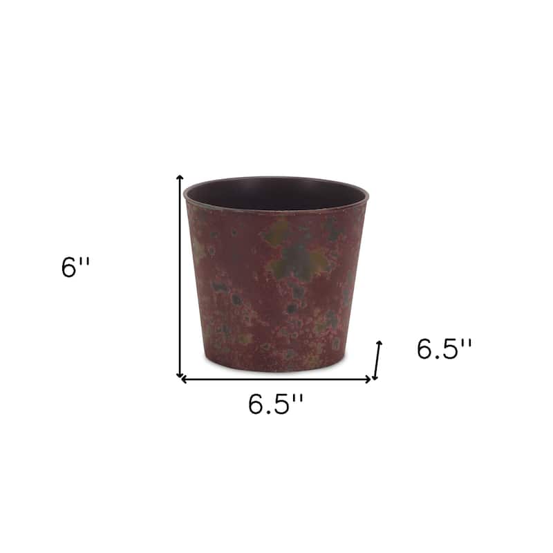 HomeRoots 7" Red Recycled Plastic Indoor Outdoor Round Pot Planter