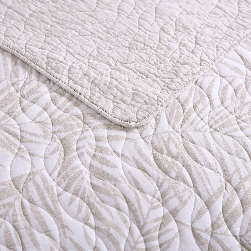 Tommy Bahama Palmday Cotton Reversible Quilt Set