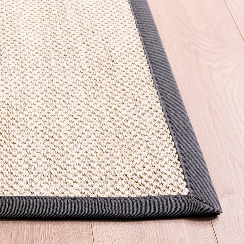 SAFAVIEH Natural Fiber Lorine Casual Border Sisal Rug