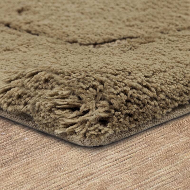 Mohawk Home Regency Bath Rug