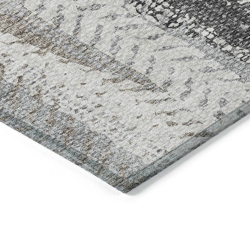 HomeRoots Botanical Leaves Transitional Rectangle Outdoor Rug