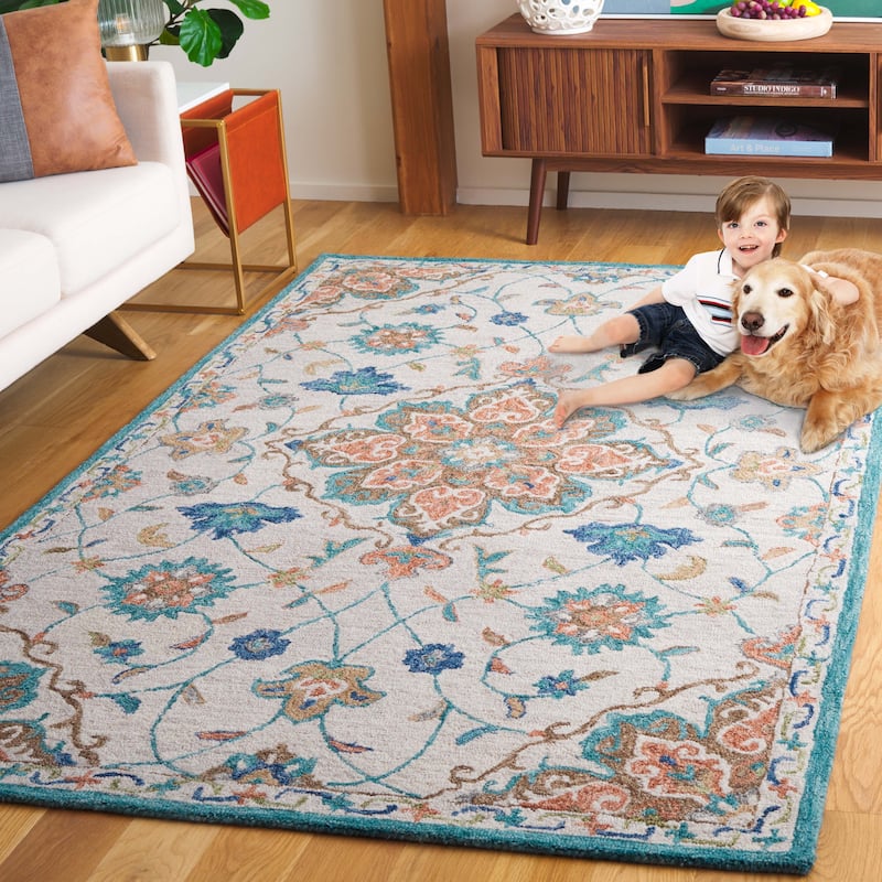 SAFAVIEH Handmade Blossom Tjakea French Country Wool Rug - 8' x 10' - Beige/Blue