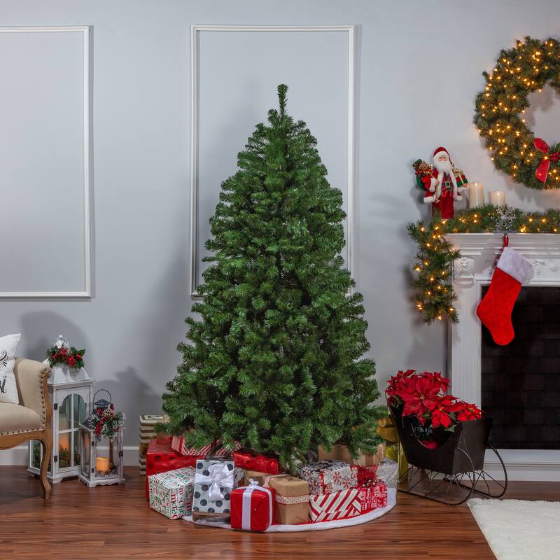 7 Foot Un lit Montana Pine with 1026 tips