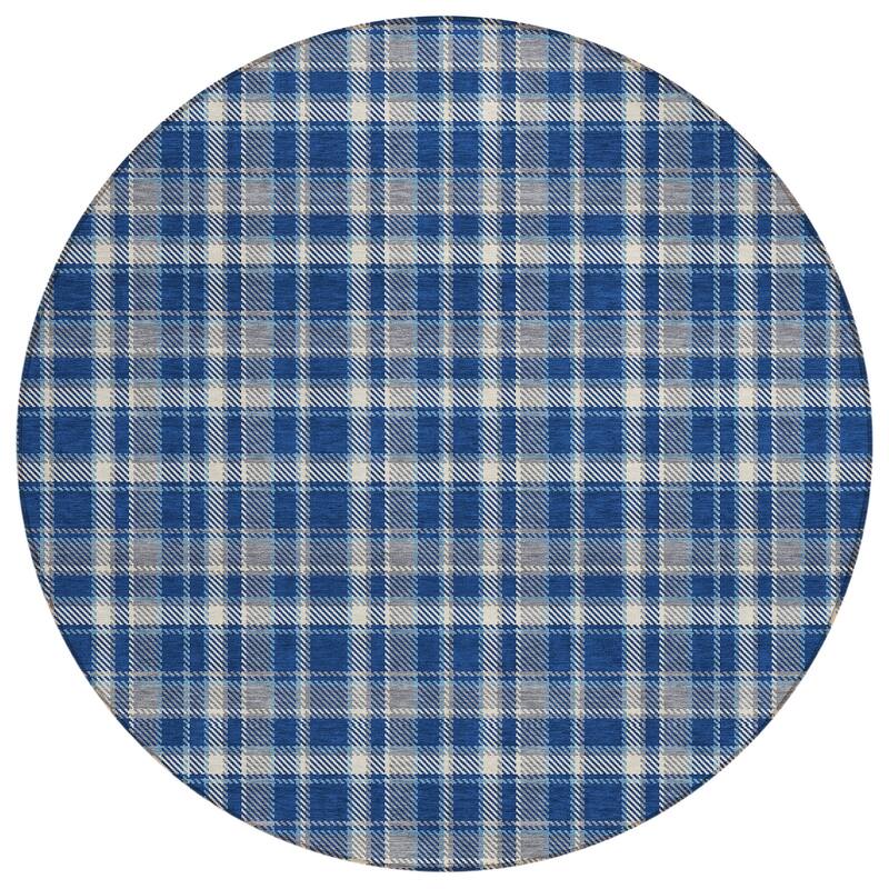 Machine Washable Indoor/ Outdoor Traditional Plaid Chantille Rug