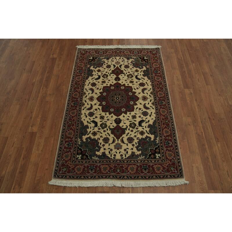 Hand Knotted Oriental 100% Wool Carpet Traditional Floral Beige & Ivories Tabriz Area Rug - 5' 3'' X 3' 4''