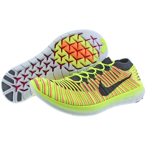flexible running shoes