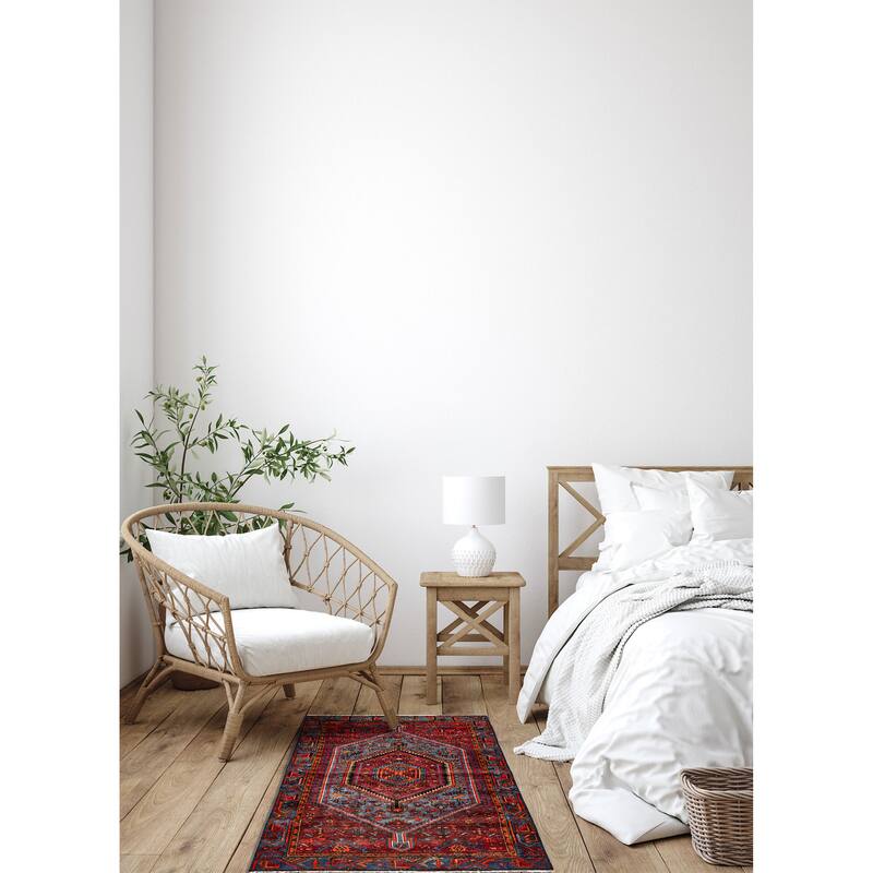 ECARPETGALLERY Hand-knotted Andelz Red Wool Rug - 4'2 x 6'6