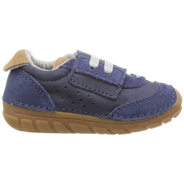 stride rite wyatt sneaker