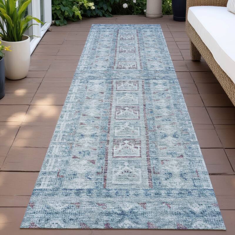 Machine Washable Indoor/Outdoor Global Traditional Chantille Rug - Blue - 2'3" x 7'6"