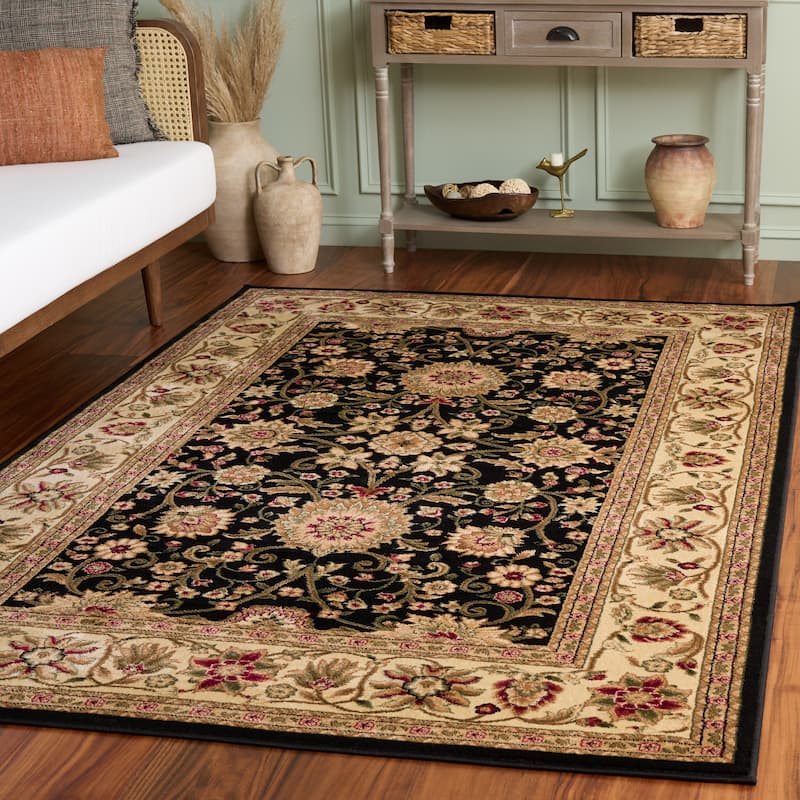SAFAVIEH, Lyndhurst Marsha Traditional Area Rug - 4' x 6' - Black/Ivory