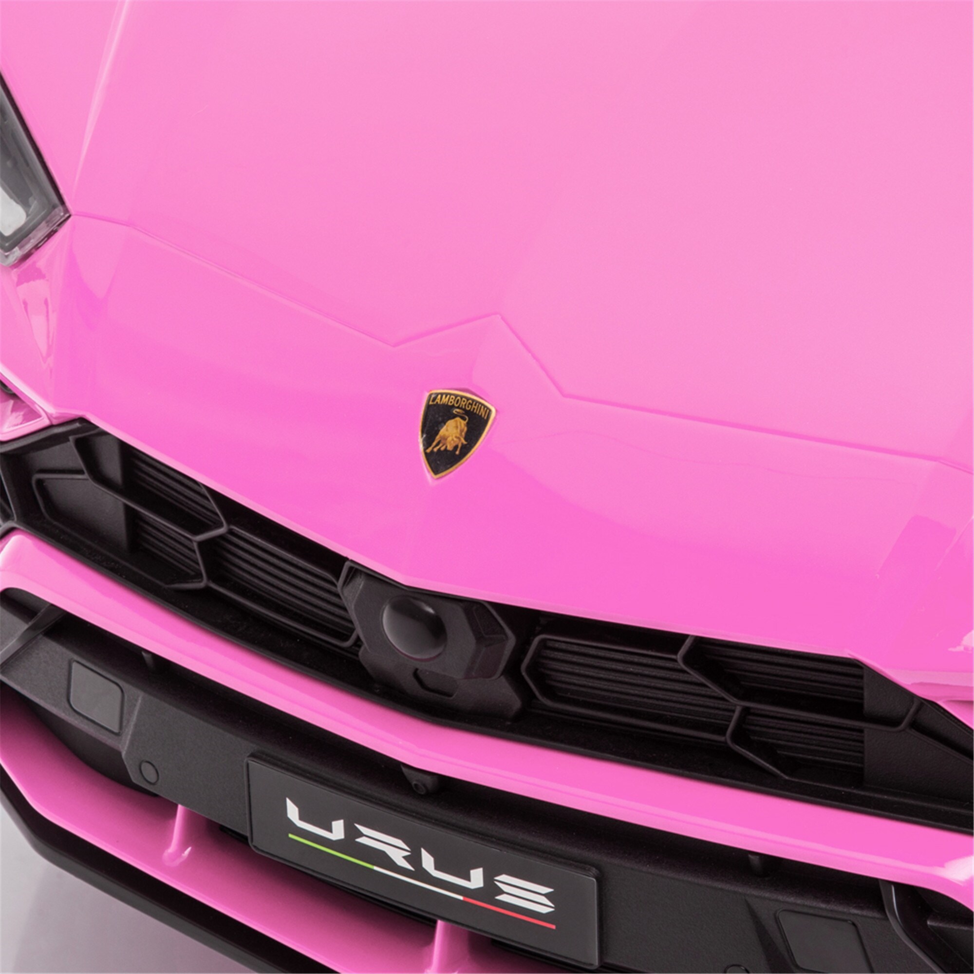 lamborghini urus ride on car