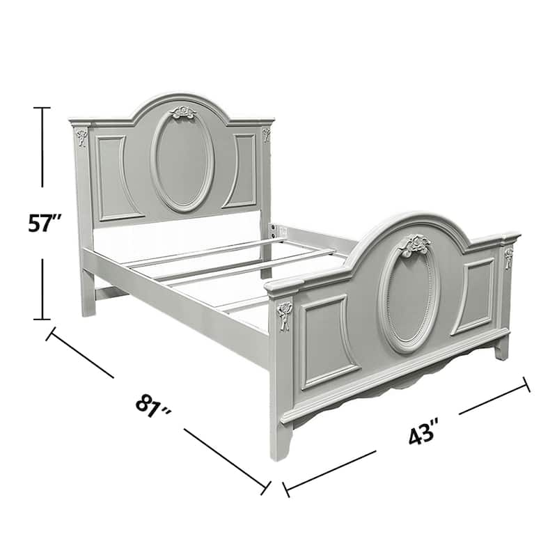 Wooden Bed with Scalloped Footboard in Gray