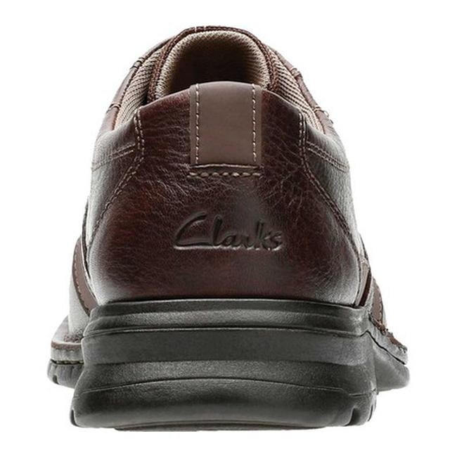 clarks espace oxford