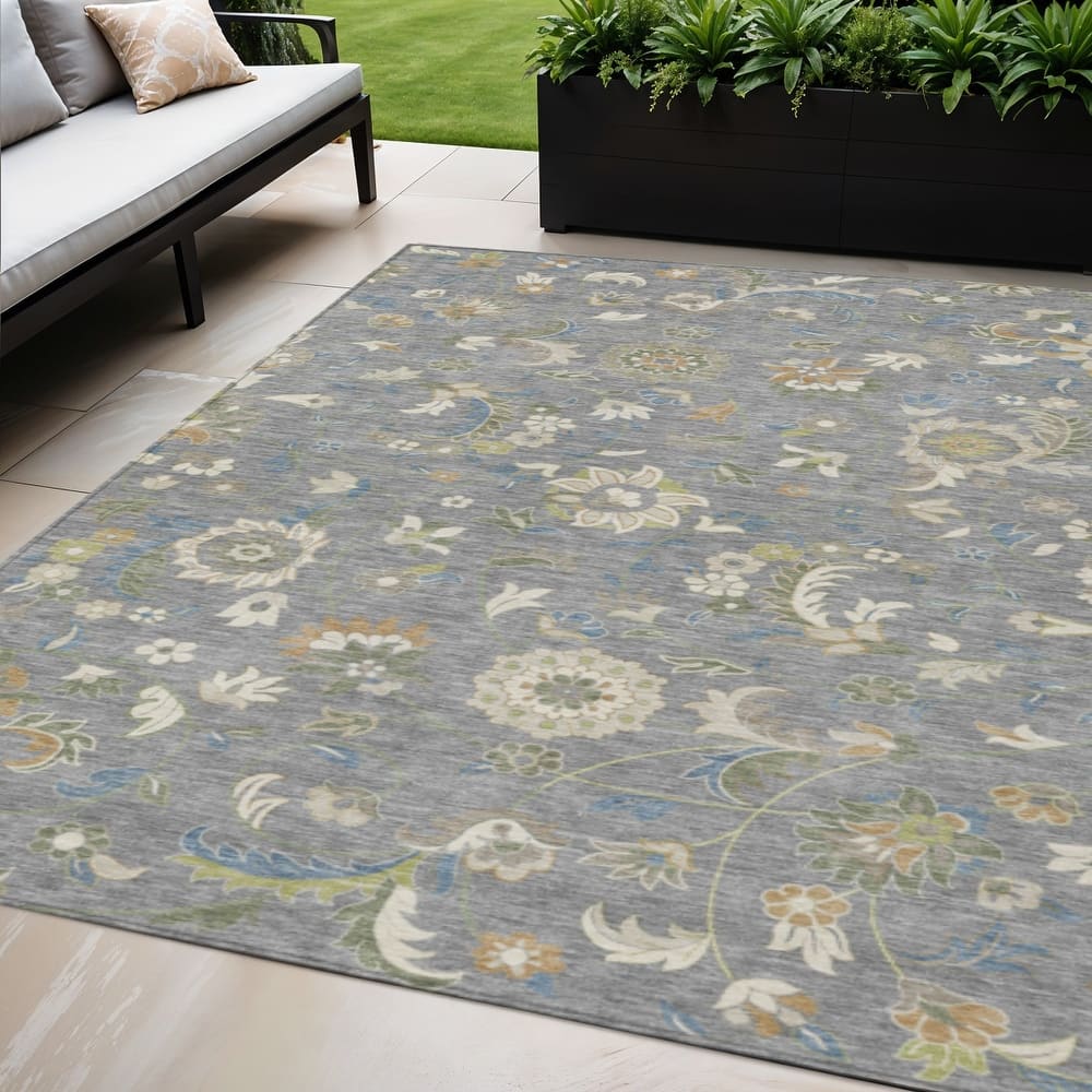 HomeRoots Floral Transitional Rectangle Outdoor Rug