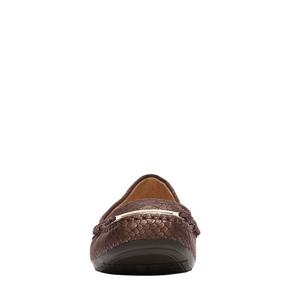 naturalizer boat shoes