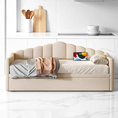 Twin Size Velvet Daybed with Adjustable Height Pop-Up Trundle, Charging Ports, and Storage Pockets