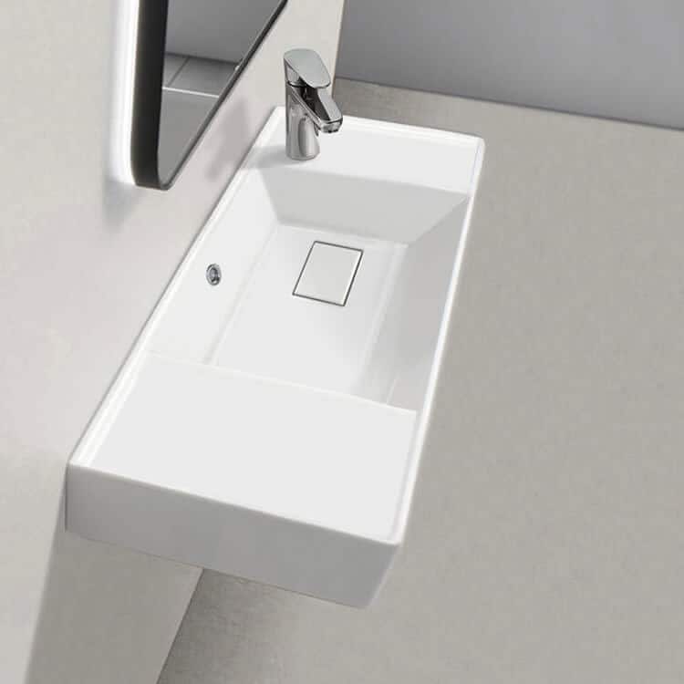 Nameeks CeraStyle 044700-U-One Hole Sharp 31-5/8" Rectangular Ceramic