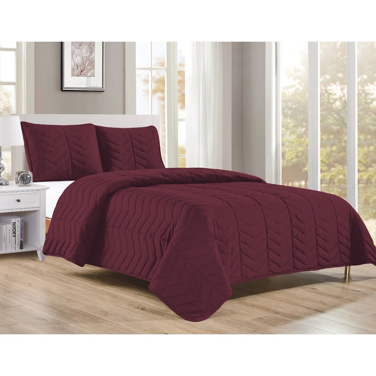 Burgundy King Size 3 Piece Quilt Set Pillow Shams Soft Plush