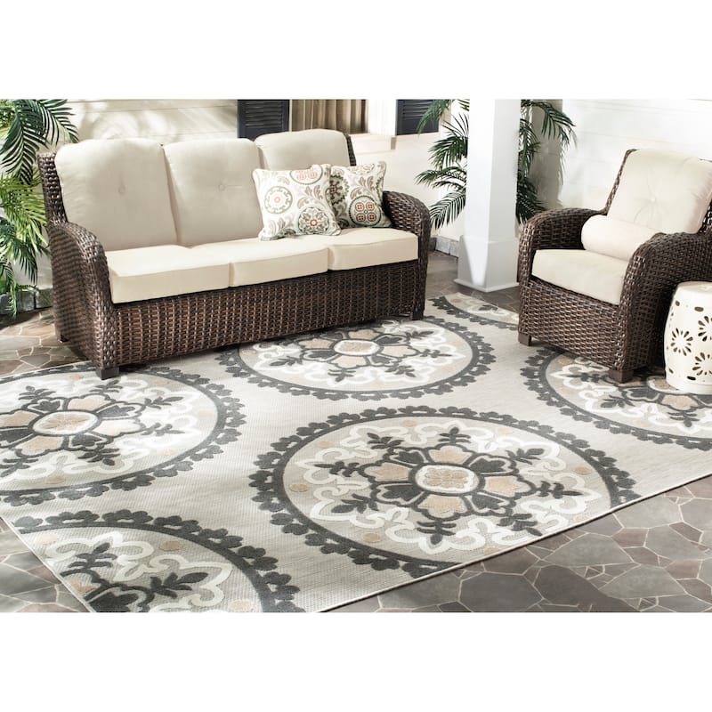 SAFAVIEH Sams Margarett Cottage Vukadinka Transitional Rug - 8' x 10'
