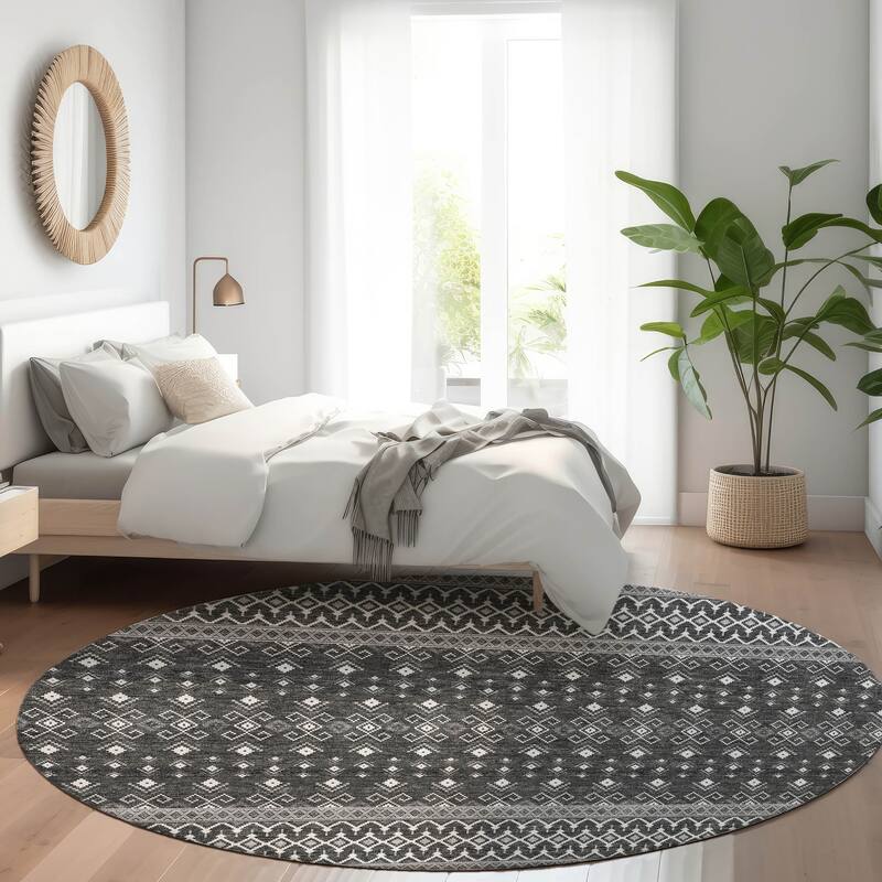 Machine Washable Indoor/ Outdoor Chantille Boho Morrocan Rug - Gray - 8' x 8'