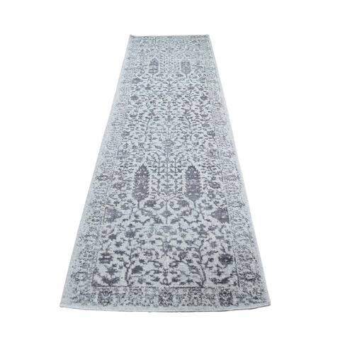 Shahbanu Rugs Gray Jacquard Hand Loomed Broken Cypress Tree Design Silken Thick and Plush Runner Oriental Rug (2'5" x 8'0")