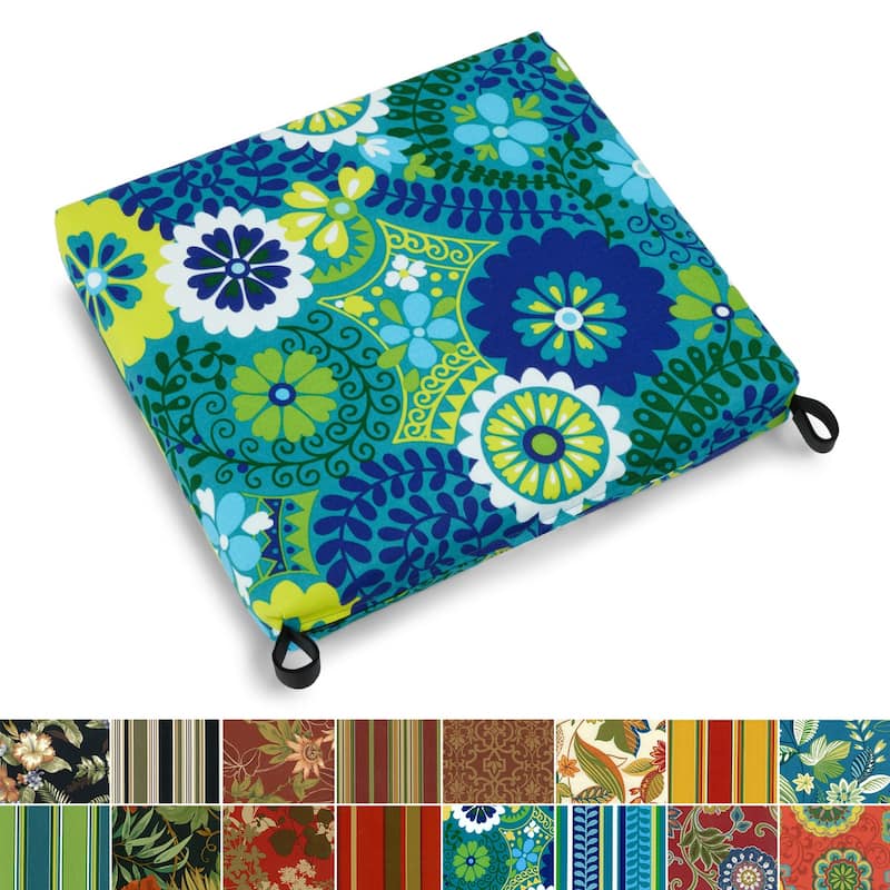 20-inch by 19-inch Indoor/Outdoor Chair Cushion - 20 x 19