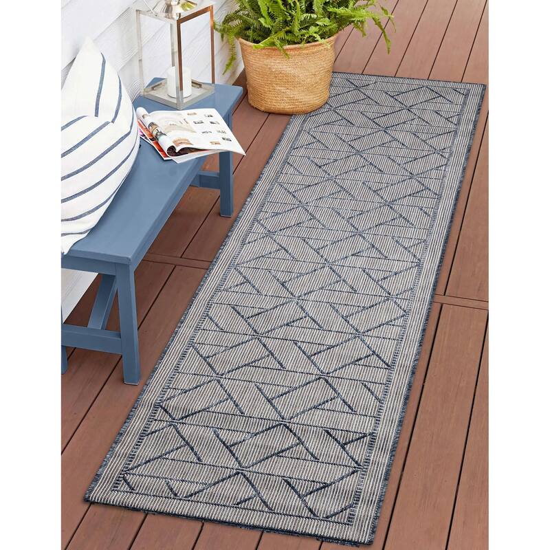 Liora Manne Carmel Pyramid Indoor/Outdoor Rug