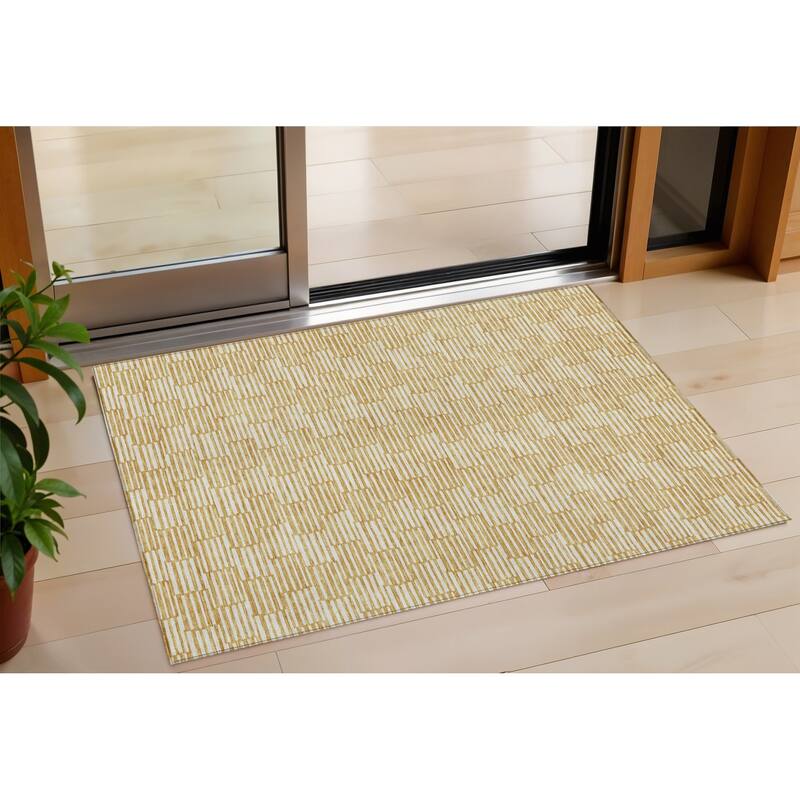 HomeRoots Geometric Transitional Rectangle Outdoor Rug - 3' x 5'