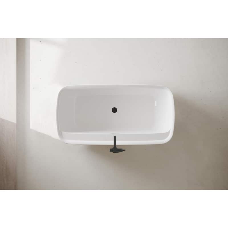 Chad Soaking Bathtub in Glossy White