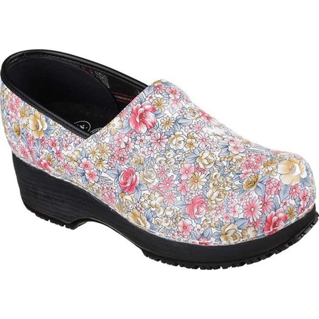 skechers slip resistant clogs