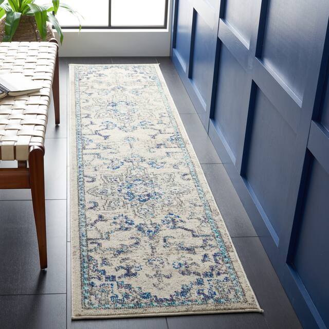 SAFAVIEH Madison Diederike Boho Medallion Distressed Rug - 2'2" x 6' Runner - Ivory/Grey