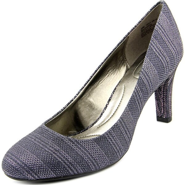 bandolino silver pumps