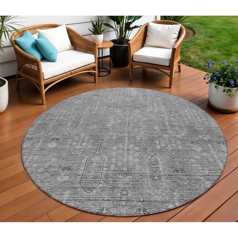 HomeRoots Southwestern Transitional Rectangle Outdoor Rug - 8' Round
