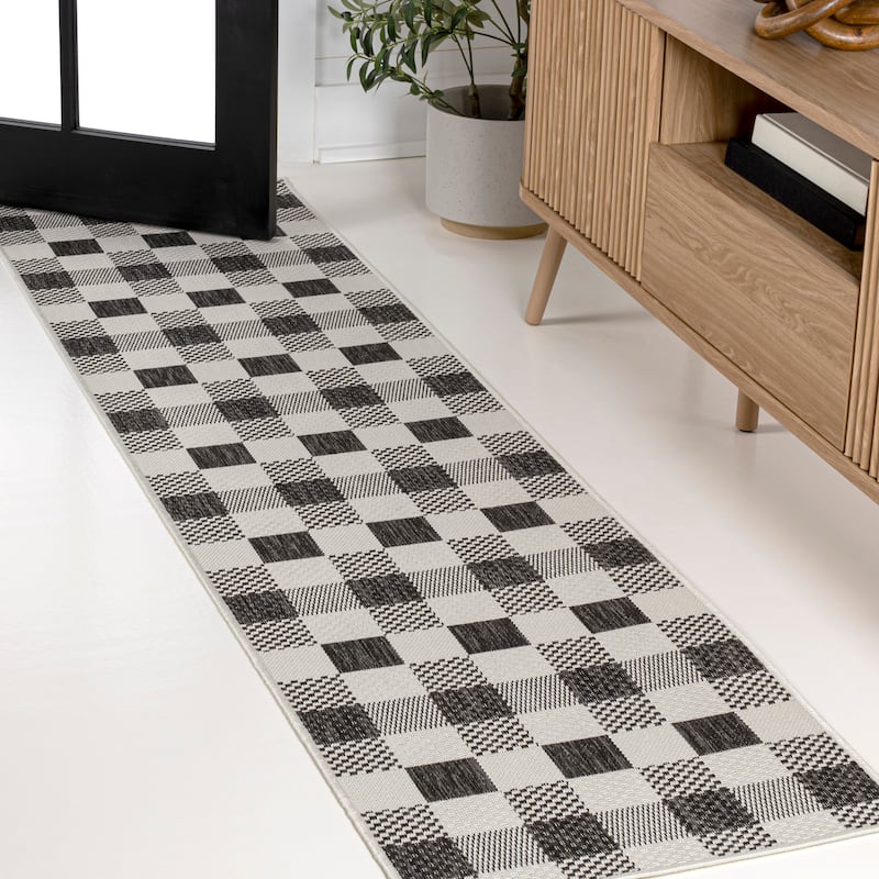 JONATHAN Y Biot Traditional Geometric Bold Gingham Black/Cream Indoor/Outdoor Area Rug