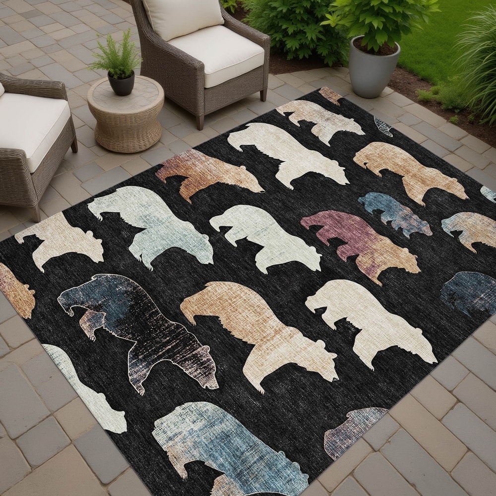 Machine Washable Indoor/ Outdoor Modern Bear Chantille Rug