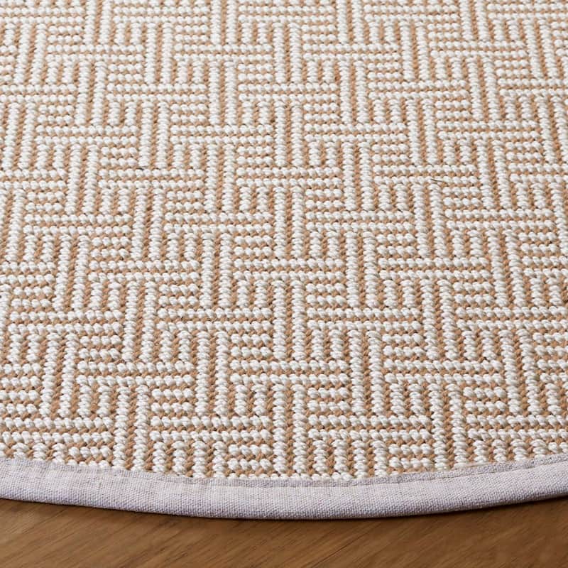 SAFAVIEH Natural Fiber Kalpna Farmhouse Rug