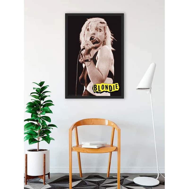 Blondie Live on Stage Framed Poster - 24 x 36 Inch